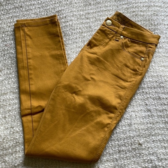 🔆 Celebrity Gold Size 2 Skinny Jean - Picture 2 of 15